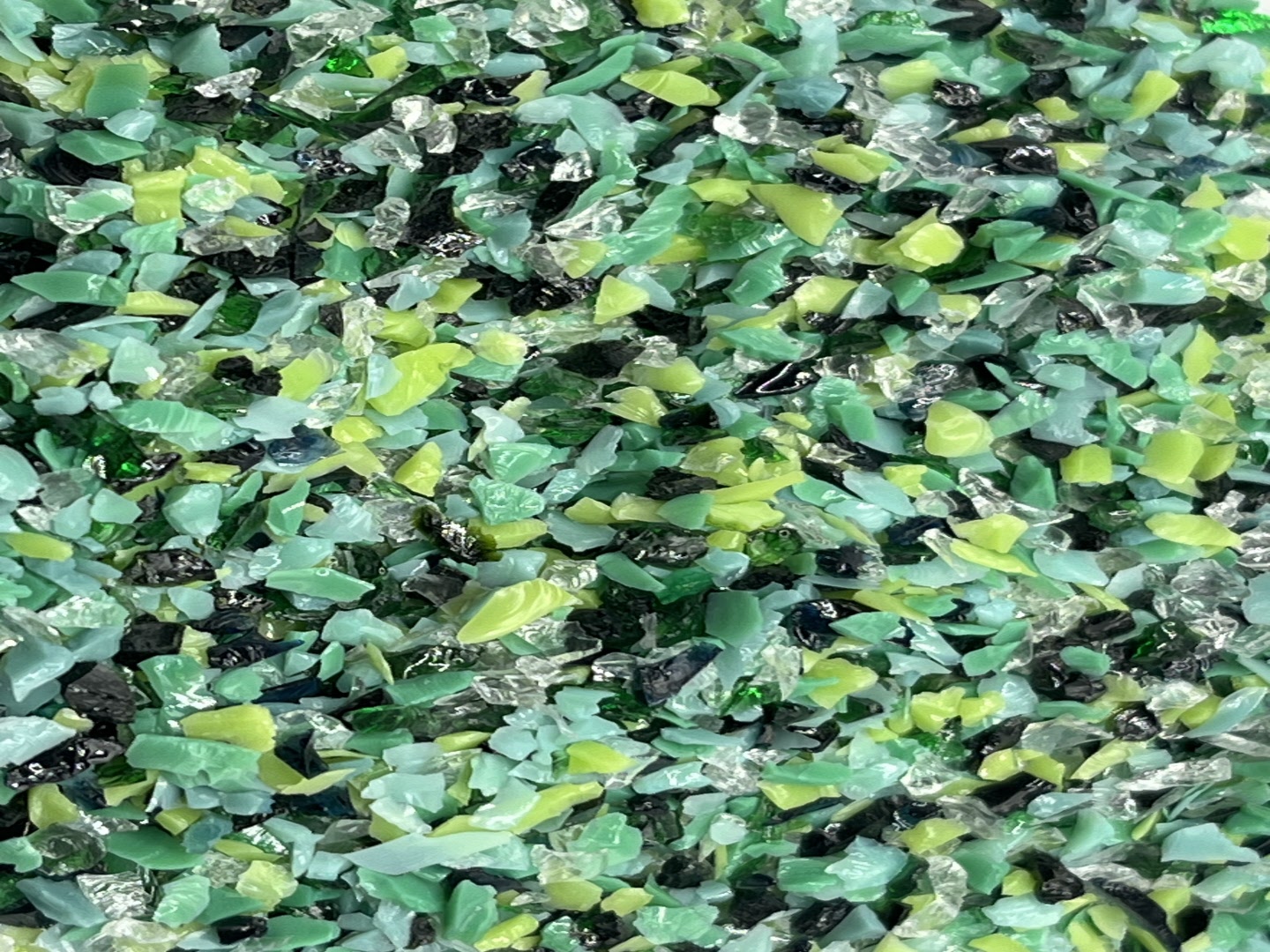Tuffnell Glass Green Speckle